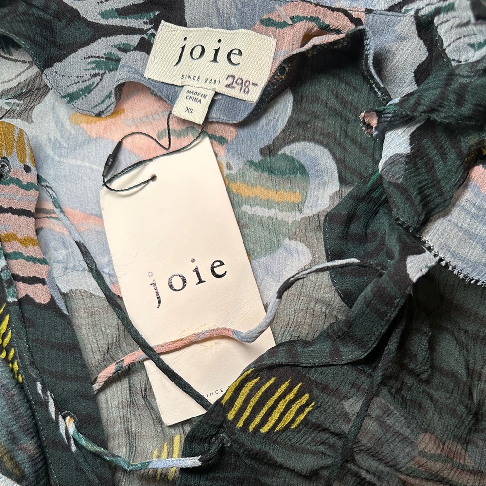 NWT Joie Devon Floral Printed Blouse - Picture 4 of 10